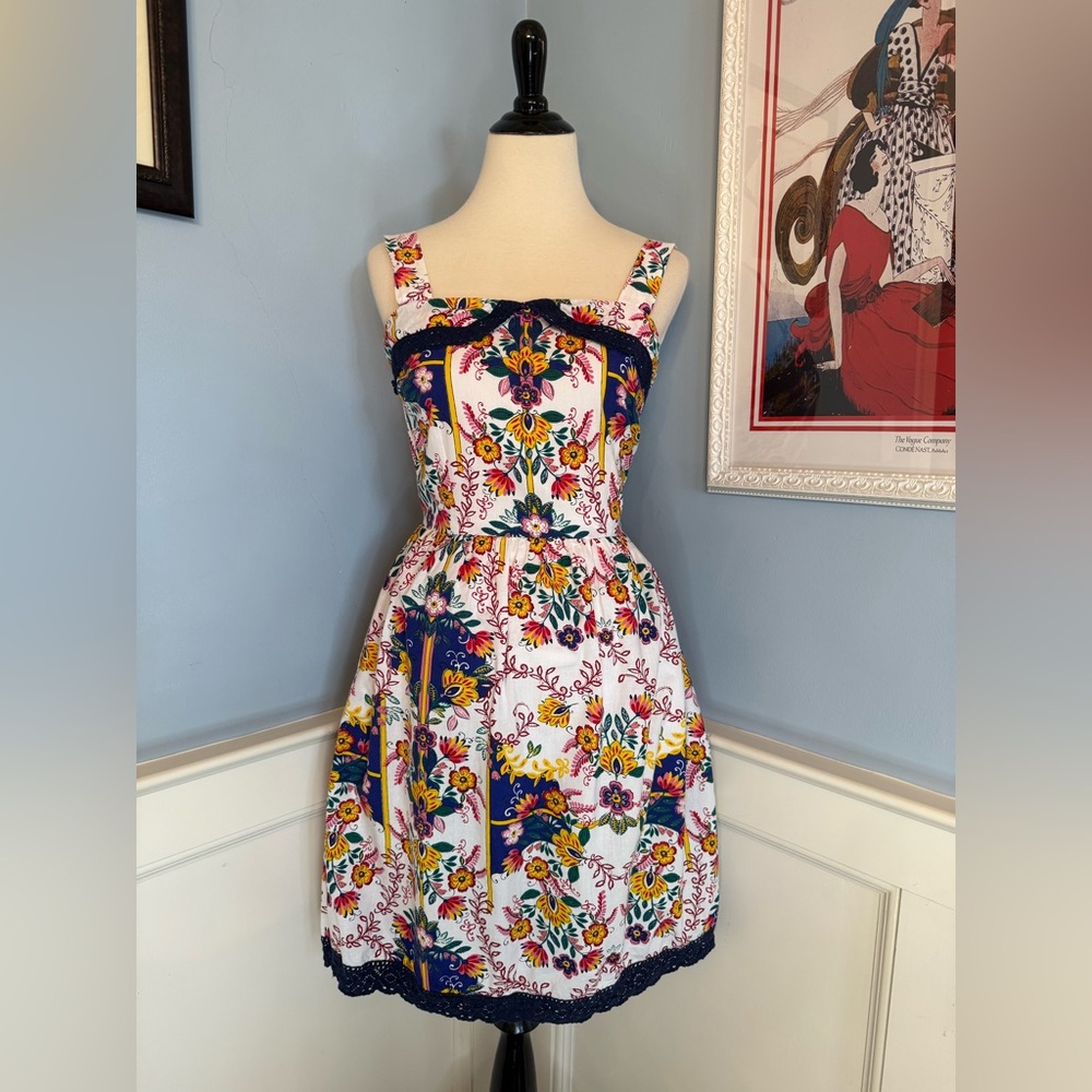 Modcloth Yumi Intricate Whims Floral Sundress sz 8